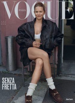 Vogue Italia – Novembre 2023